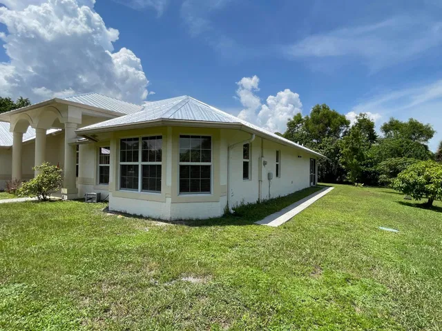  Residence photo 62