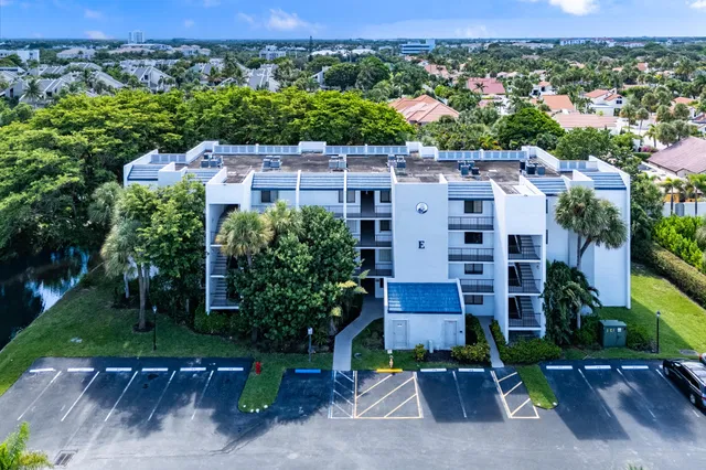  Unit E204 photo 36