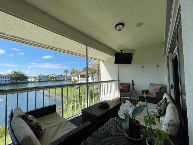 PGA National Palm Beach Gardens Residence photo 7