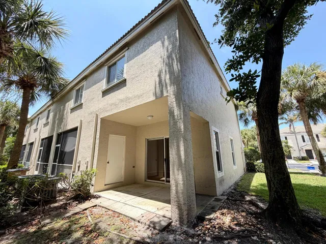Residence photo 13