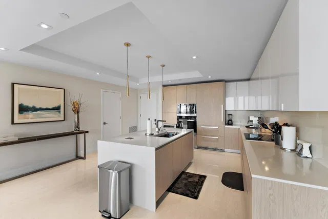 Amrit Ocean Resort & Residences Unit 1906 photo 5