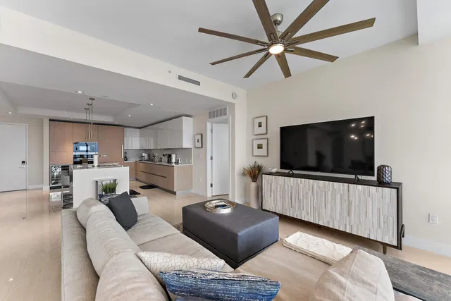 Amrit Ocean Resort & Residences Unit 1906 photo 9