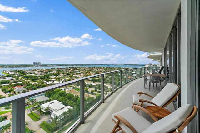 Amrit Ocean Resort & Residences Unit 1906 photo 14