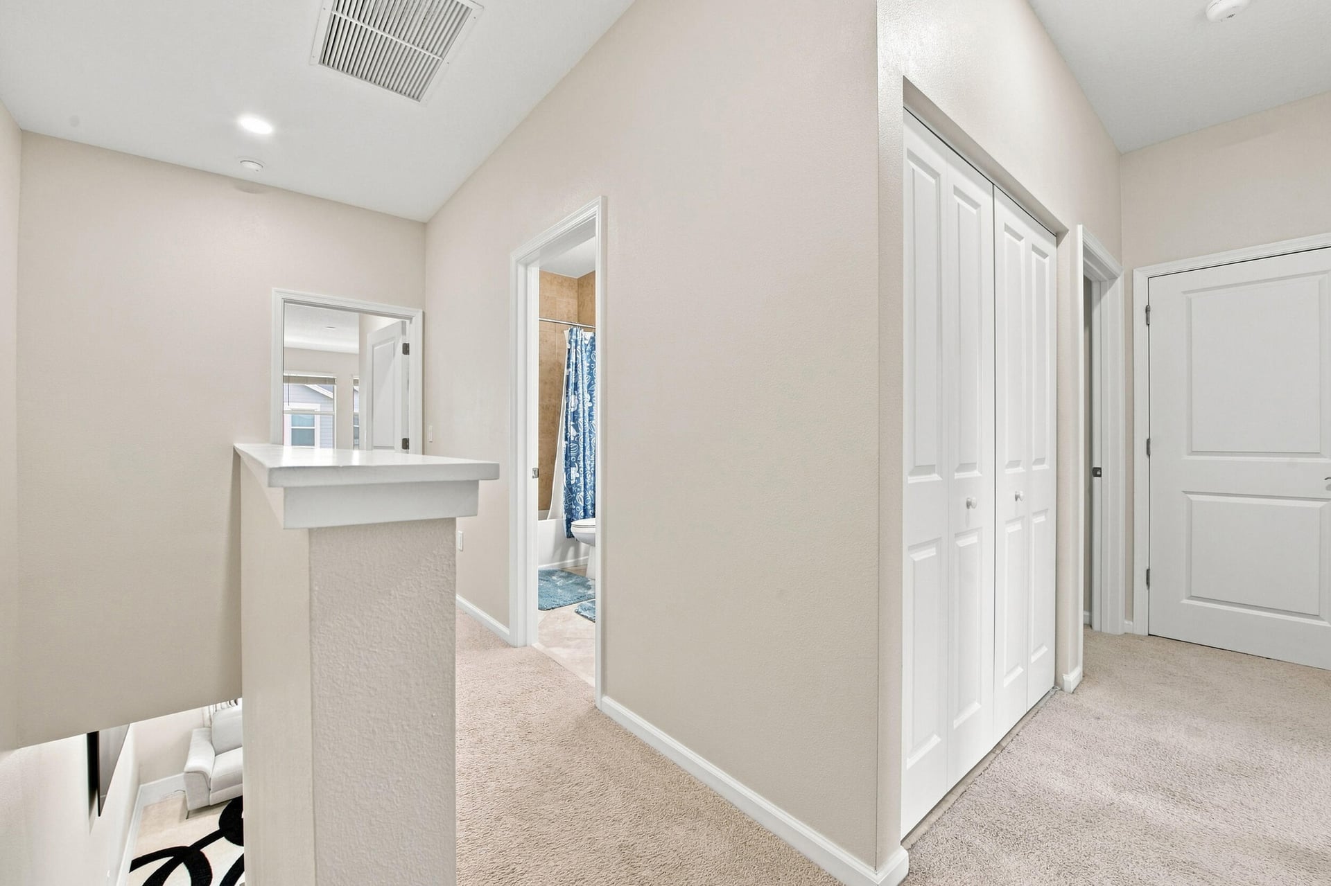 Residence photo 11