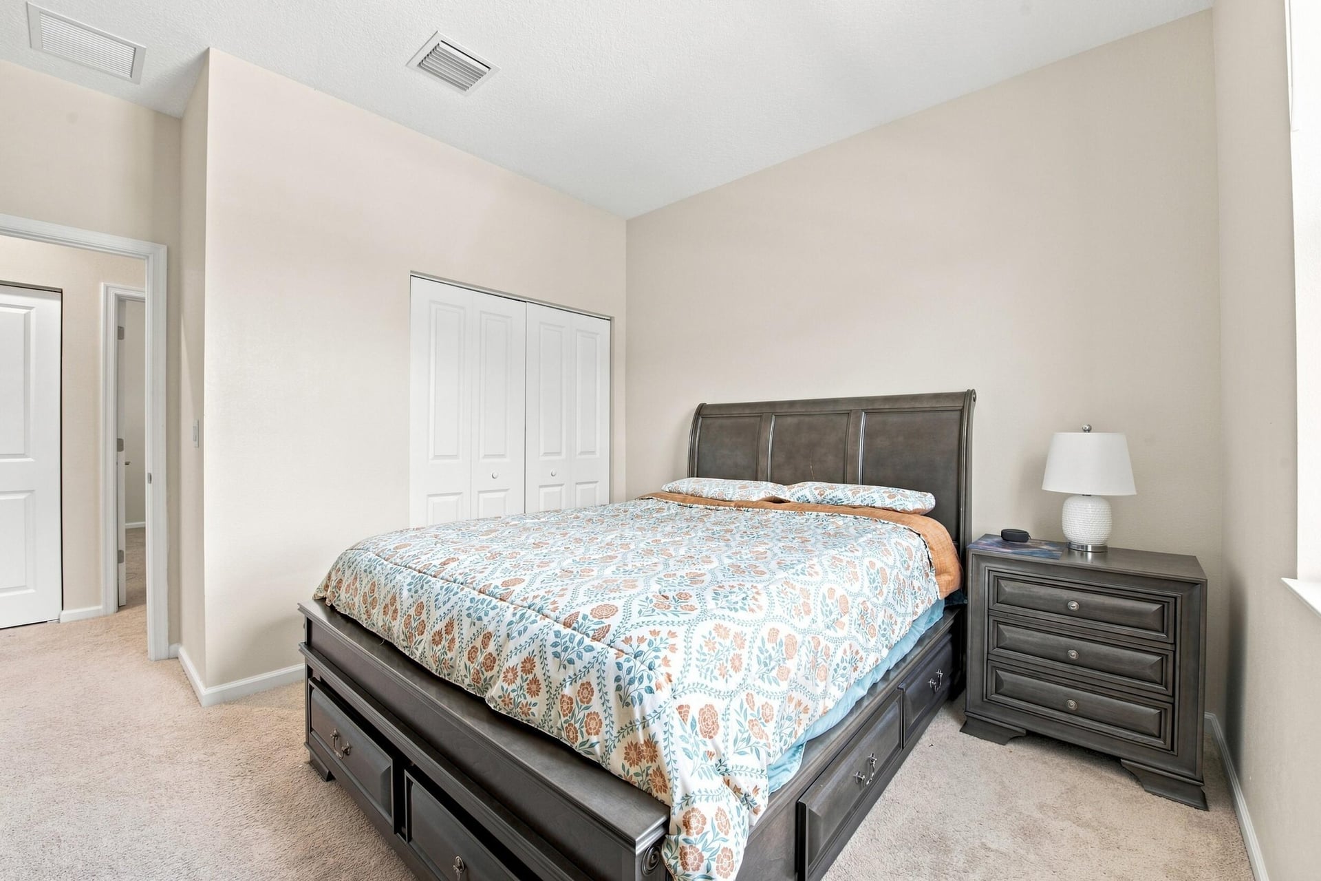 Residence photo 14
