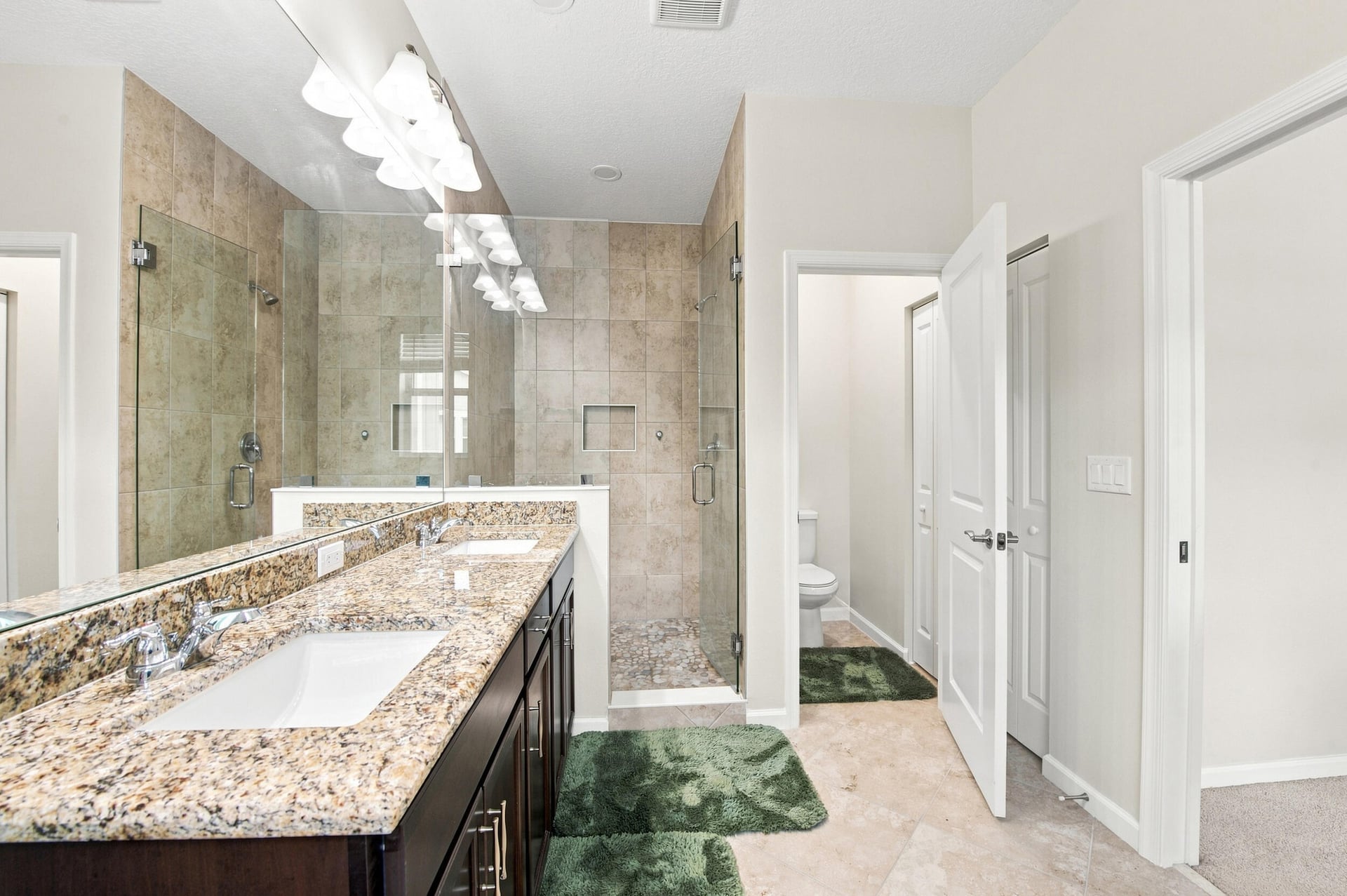 Residence photo 26