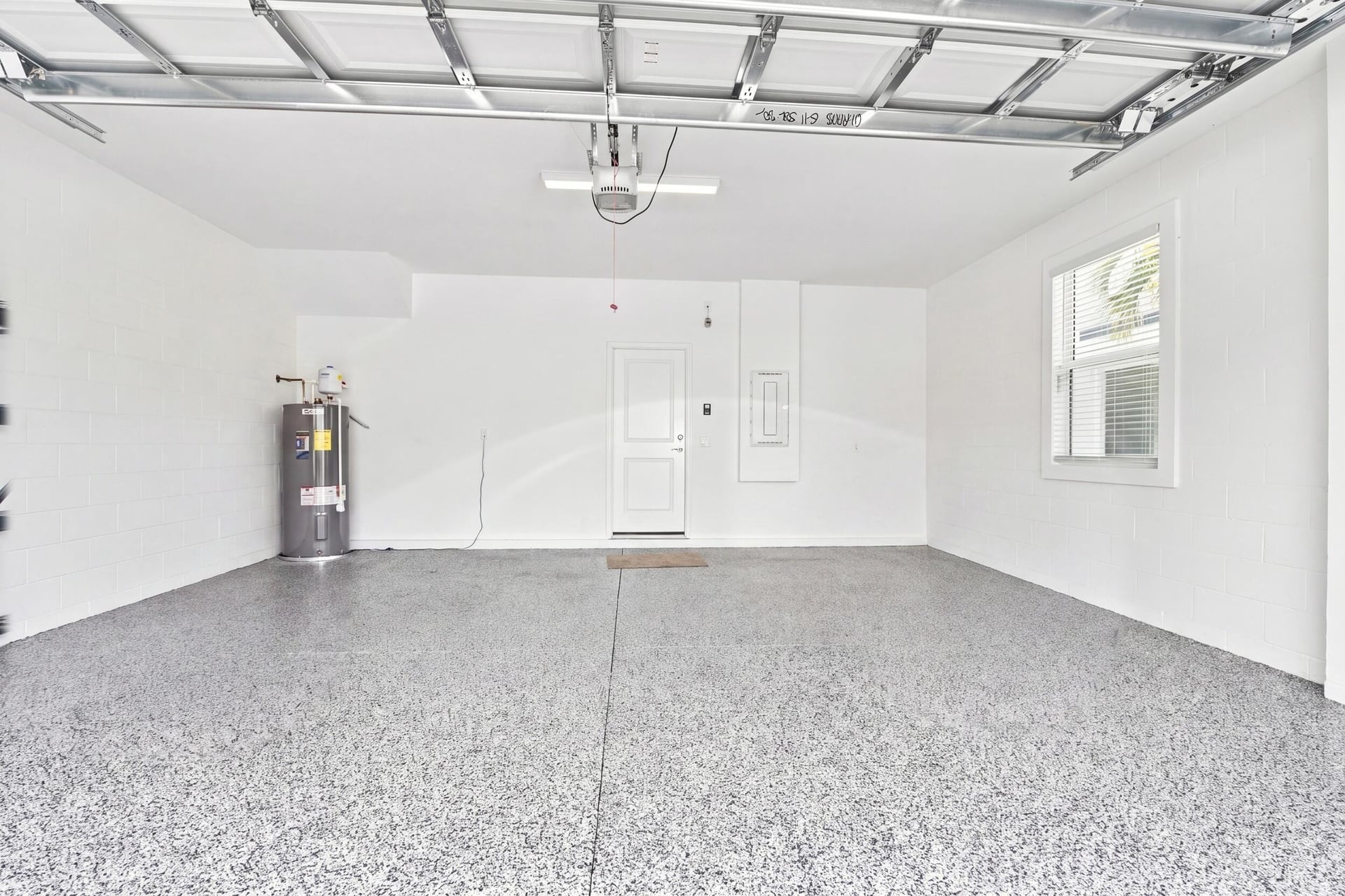 Residence photo 39