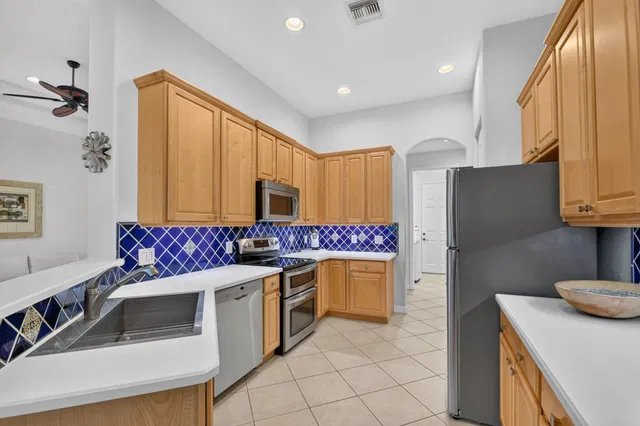  Residence photo 13