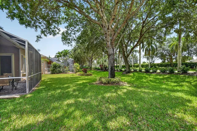  Residence photo 44