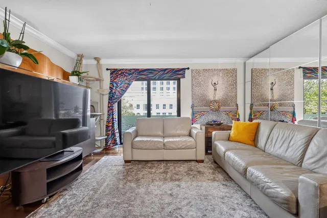 Downtown West Palm Beach Unit 4B photo 9