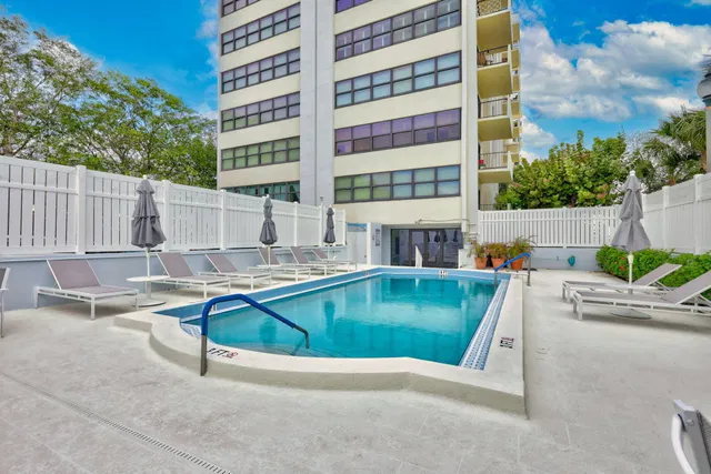Downtown West Palm Beach Unit 4B photo 27