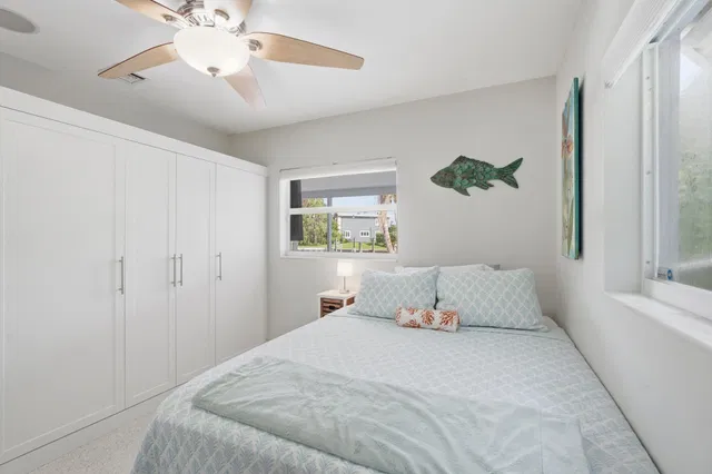 Residence photo 12