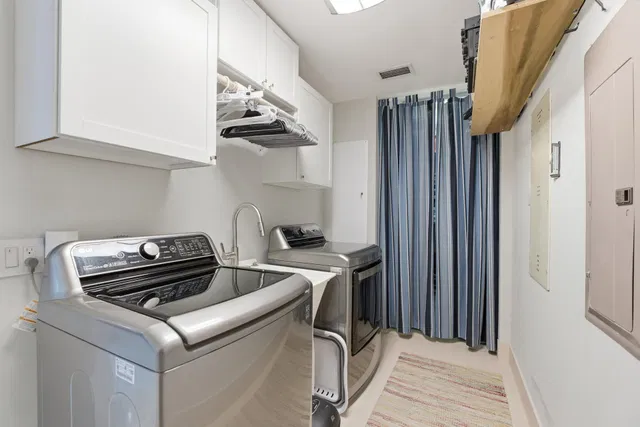Residence photo 18