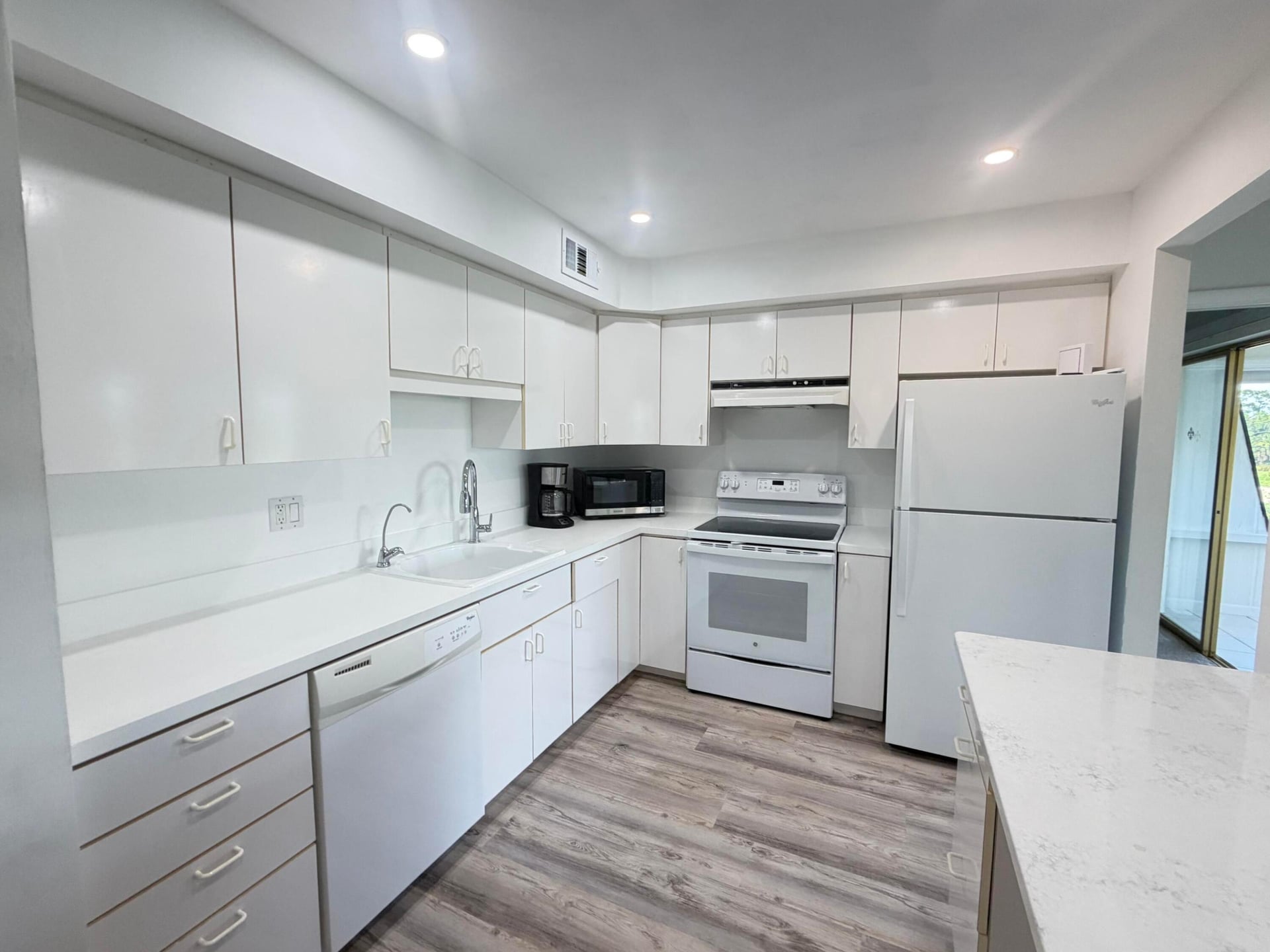 Unit 9-305 photo 20