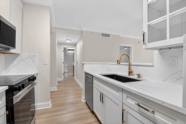 Courtyards in Cityplace Unit 412 photo 12