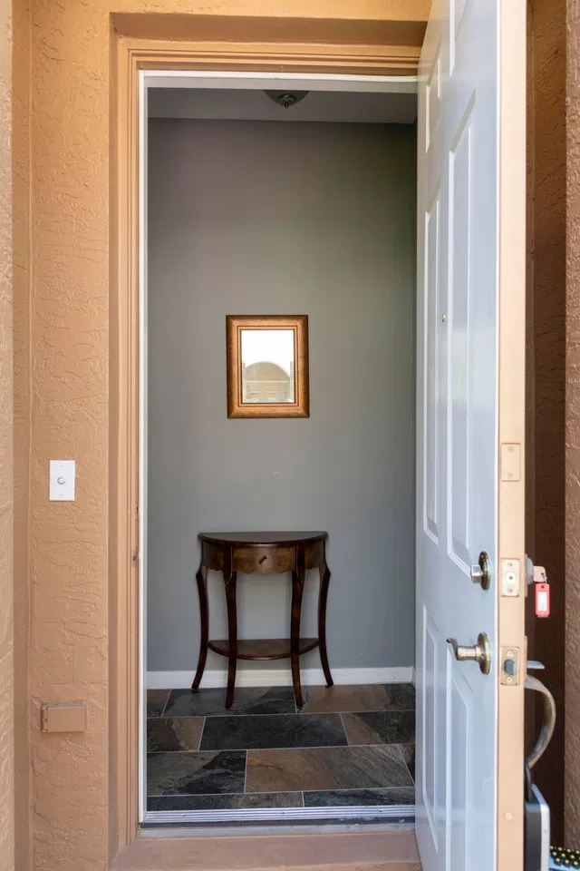  Unit 211 photo 9