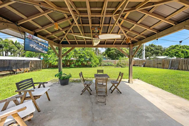  Residence photo 22