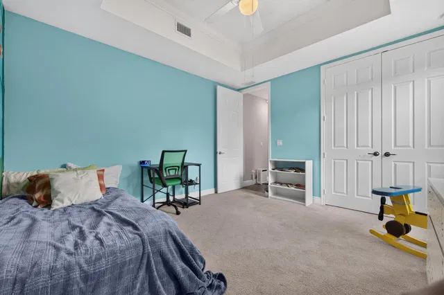 Residence photo 24