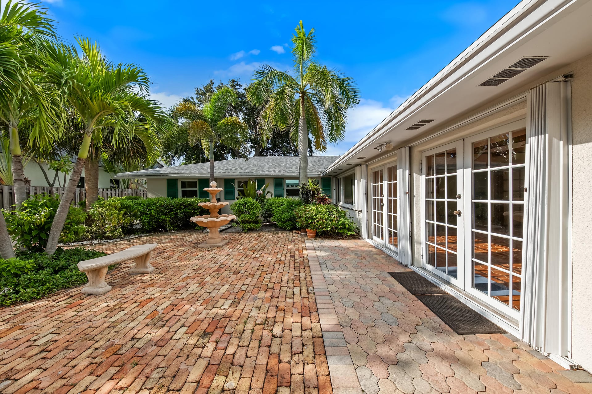 SoSo West Palm Beach Residence photo 30