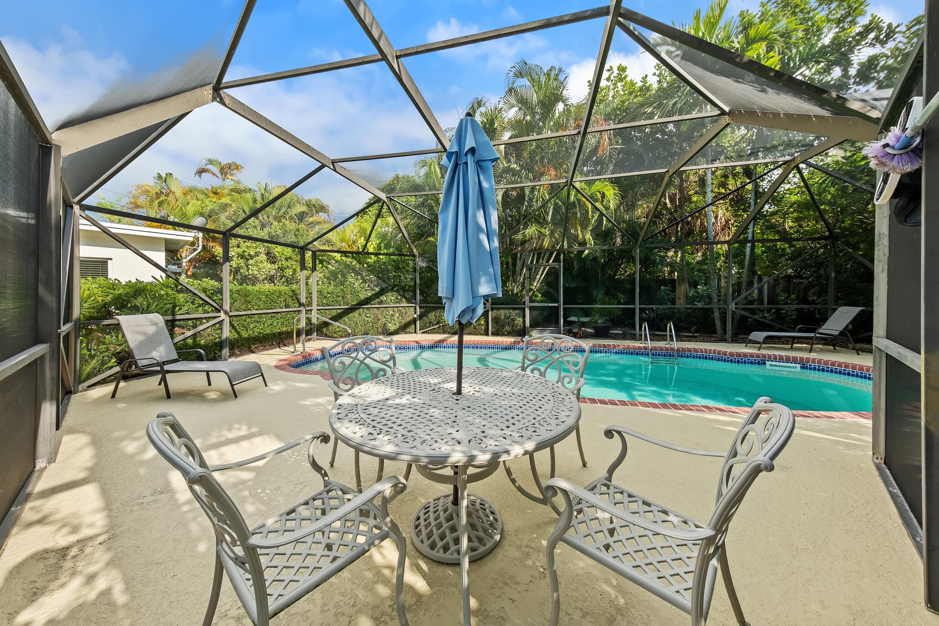 SoSo West Palm Beach Residence photo 35