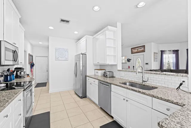 Residence photo 14