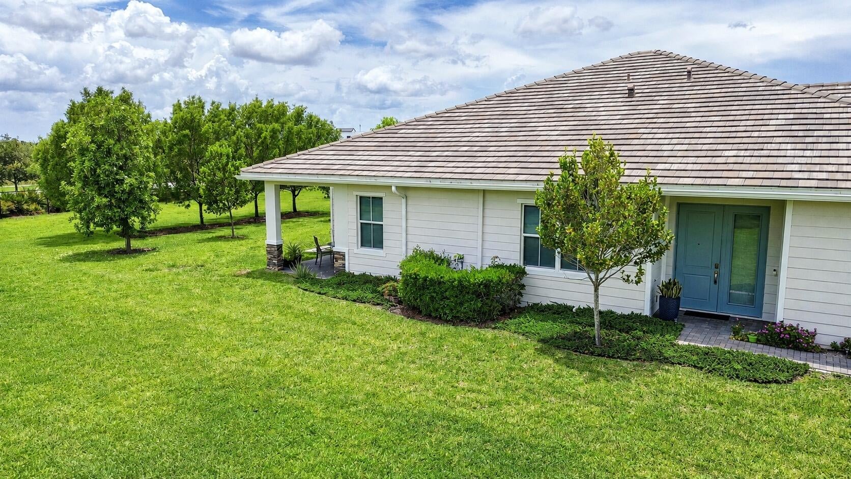 Residence photo 6