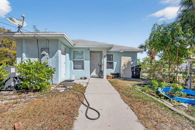 Residence photo 4