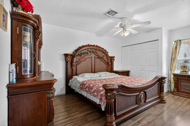 Residence photo 14