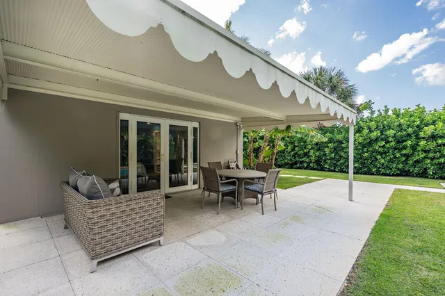 SoSo West Palm Beach Residence photo 23