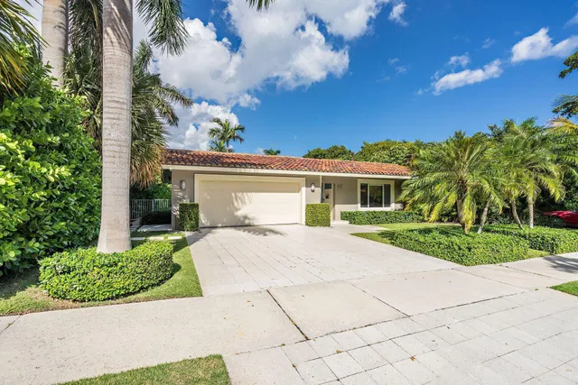 SoSo West Palm Beach Residence photo 31