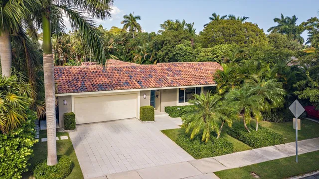 SoSo West Palm Beach Residence photo 36