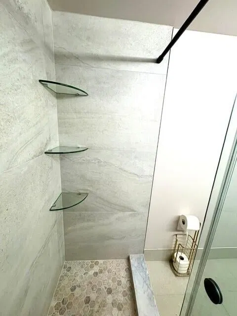 Unit 226 photo 10