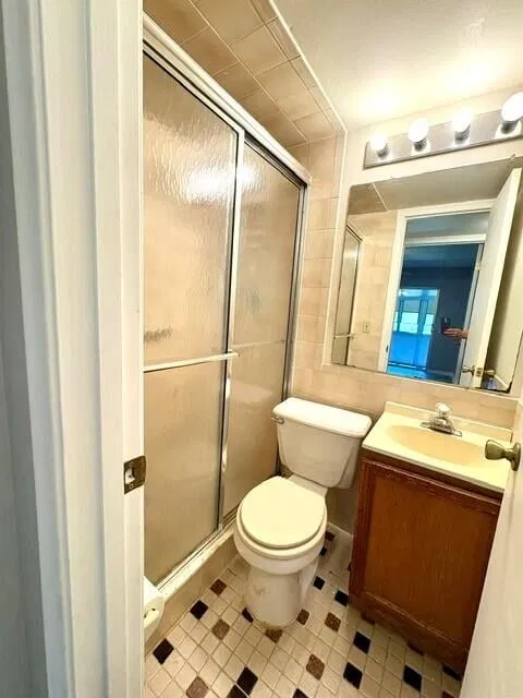 Unit 226 photo 15