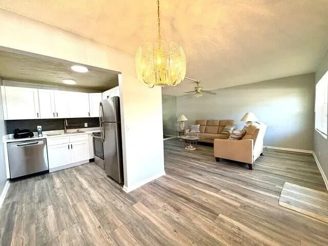 Unit 226 photo 18