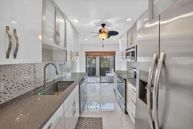 Boca Lago Country Club Homes Unit 11d photo 15