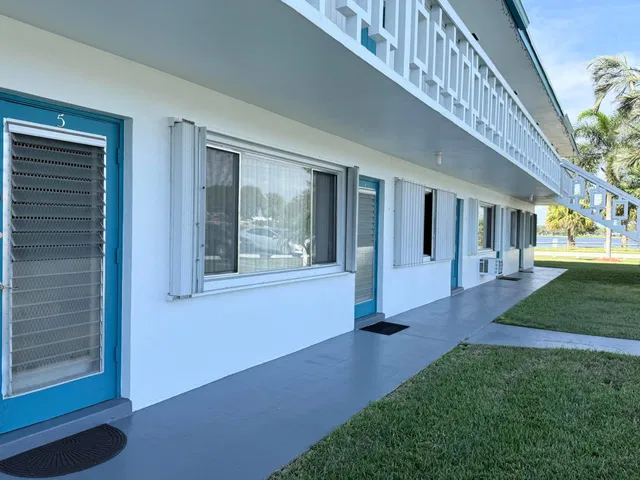 Unit 5 photo 2