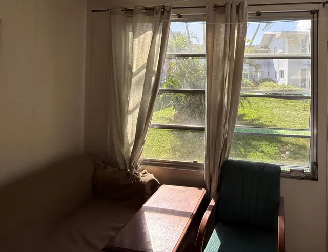 Unit 5 photo 10