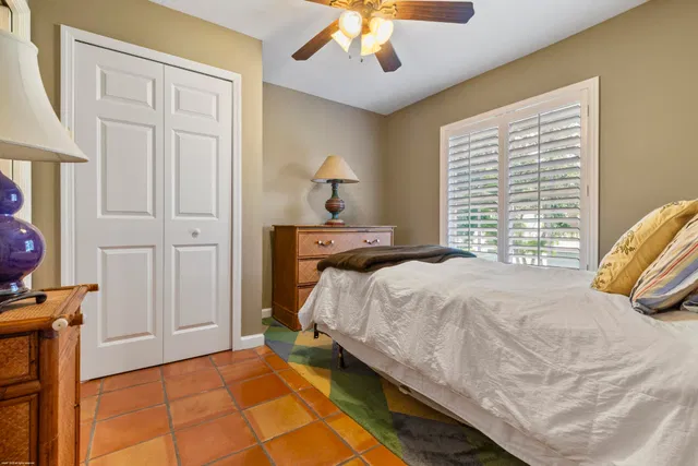 Residence photo 53