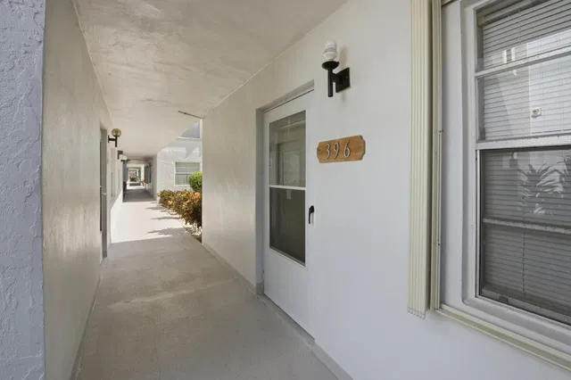 Residence photo 5