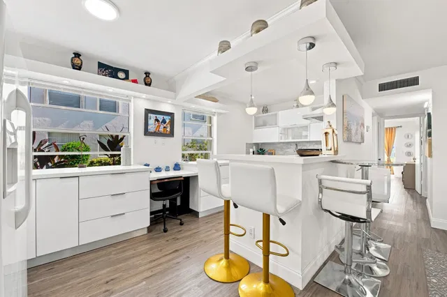 Residence photo 14