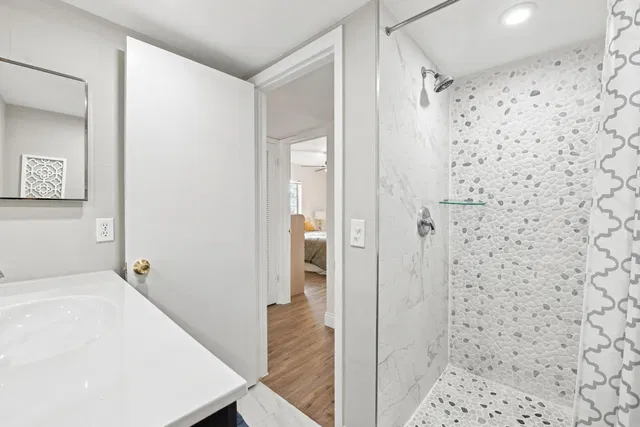 Residence photo 18