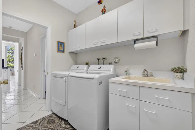  Residence photo 47