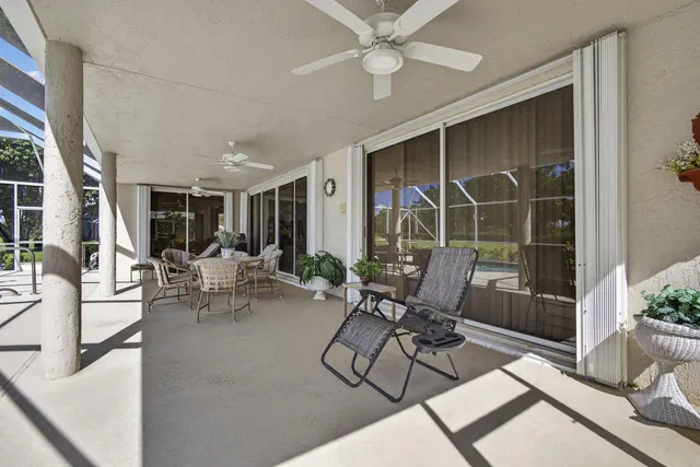  Residence photo 51