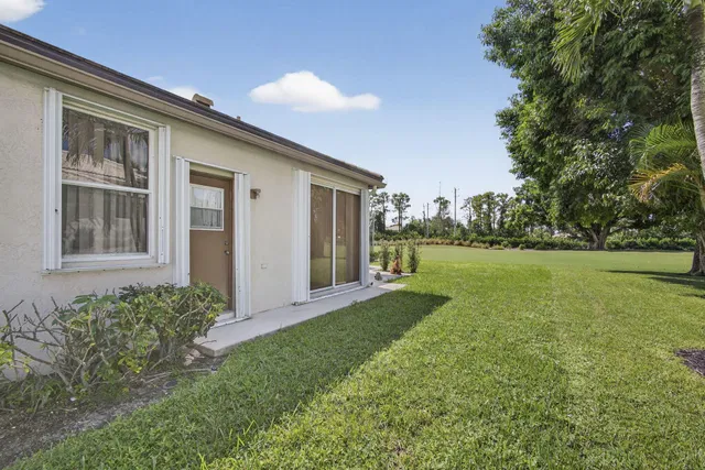  Residence photo 64