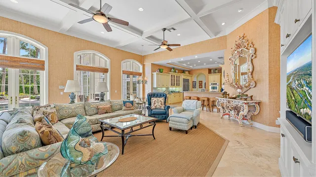 Residence photo 5
