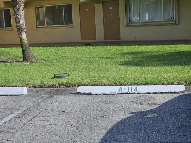  Unit 114 photo 11