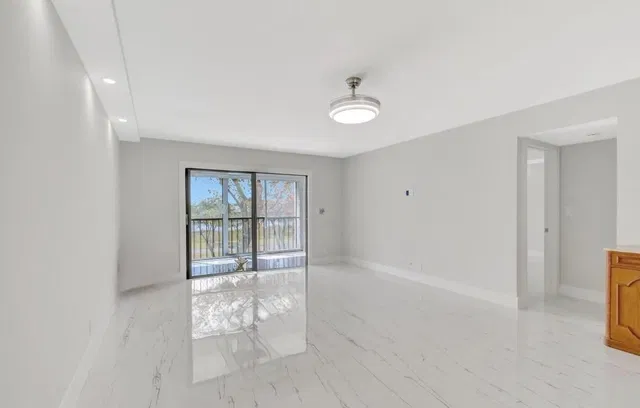  Unit 202 photo 12