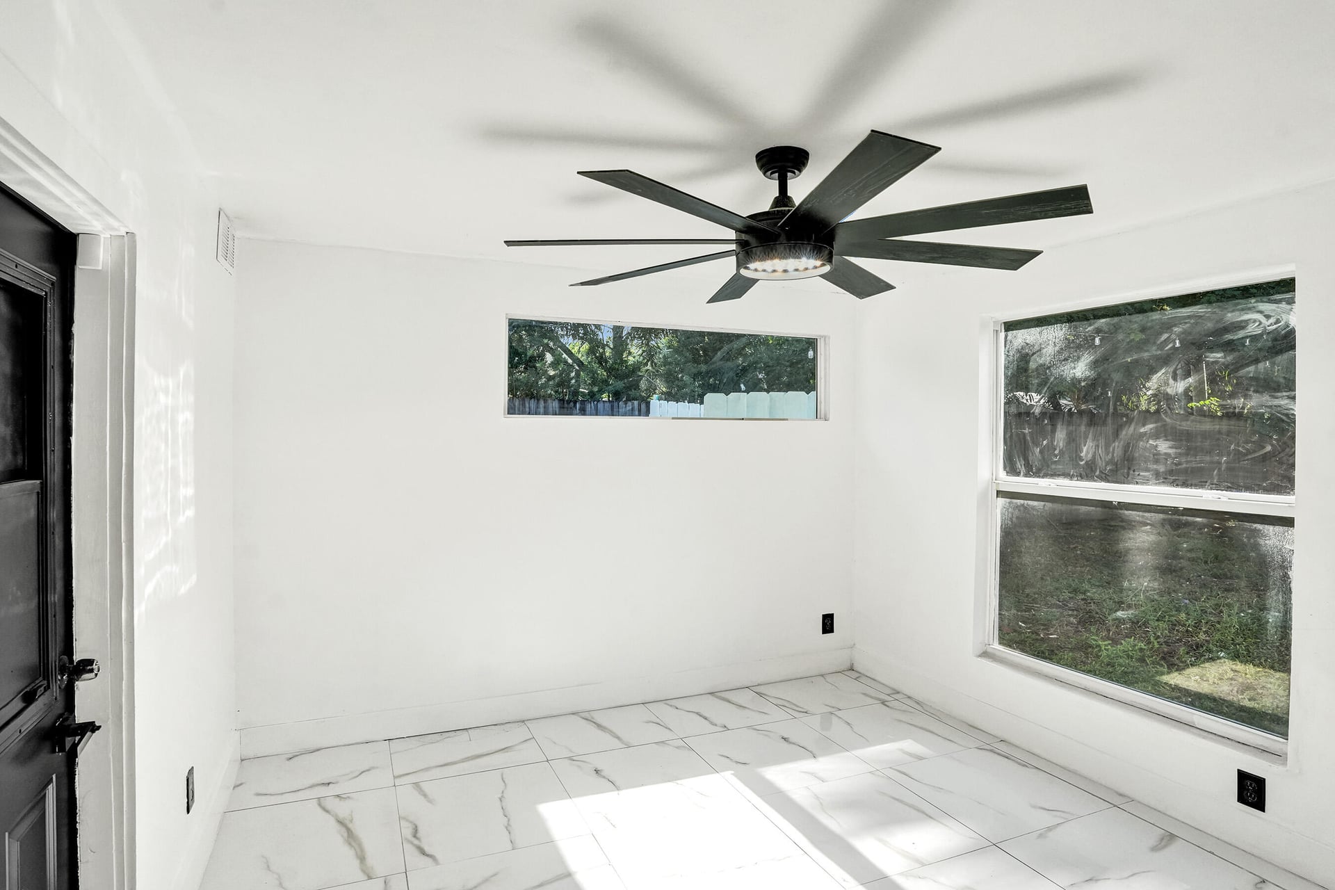 Residence photo 12