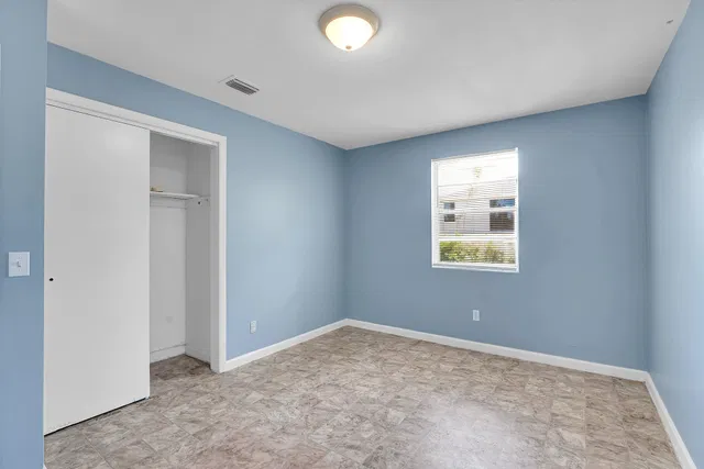  Residence photo 11