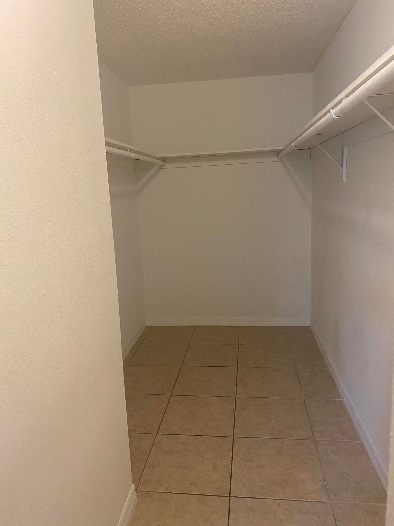 Unit 211 photo 15